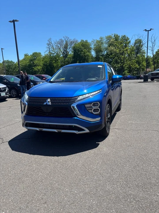 2026 Mitsubishi Eclipse Cross - Image 2 of 20