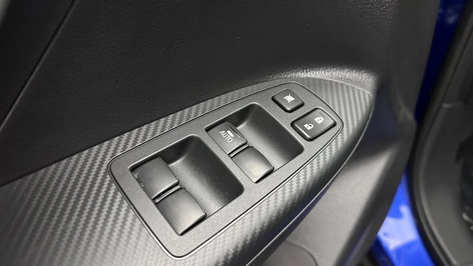 2026 Mitsubishi Eclipse Cross - Image 10 of 20