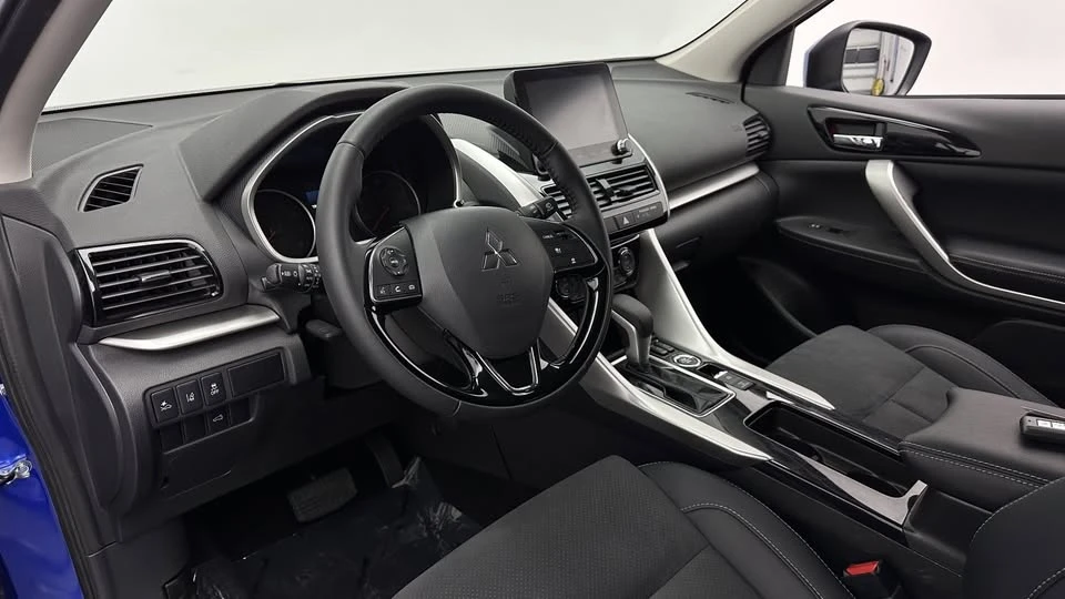 2026 Mitsubishi Eclipse Cross - Image 8 of 20