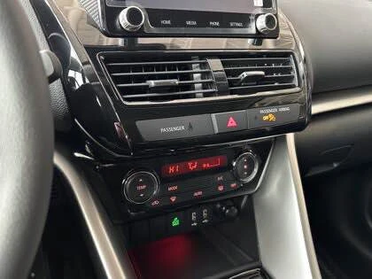 2026 Mitsubishi Eclipse Cross - Image 13 of 18