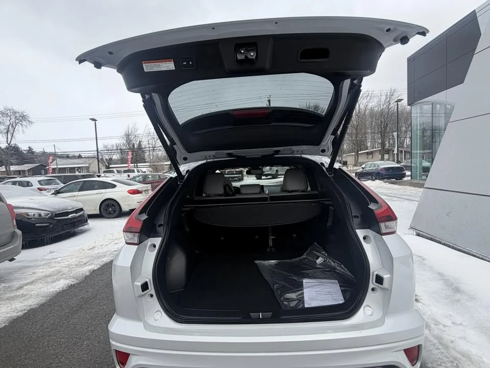 2026 Mitsubishi Eclipse Cross - Image 10 of 10