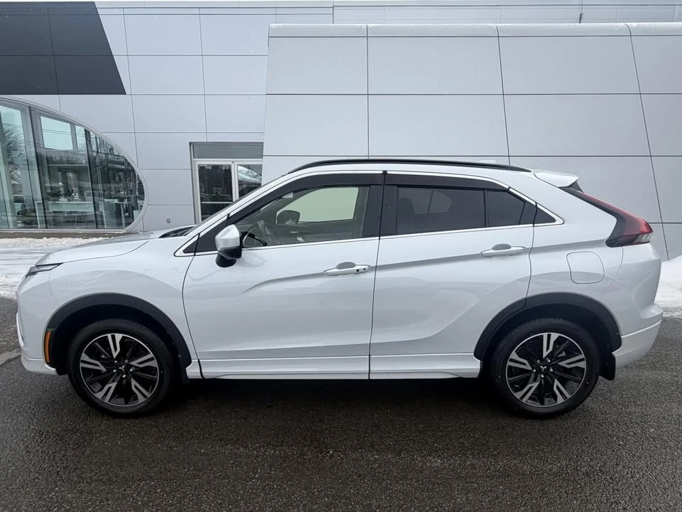 2026 Mitsubishi Eclipse Cross - Image 2 of 10