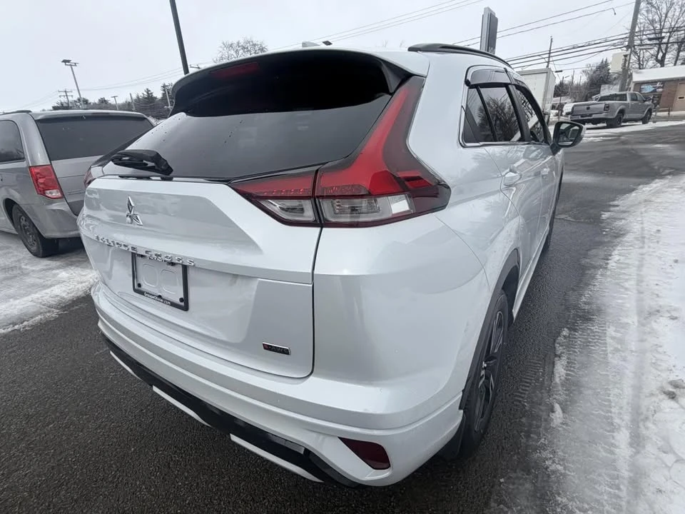2026 Mitsubishi Eclipse Cross - Image 5 of 10