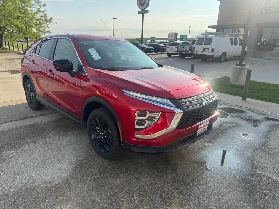 2026 Mitsubishi Eclipse Cross - Image 5 of 10