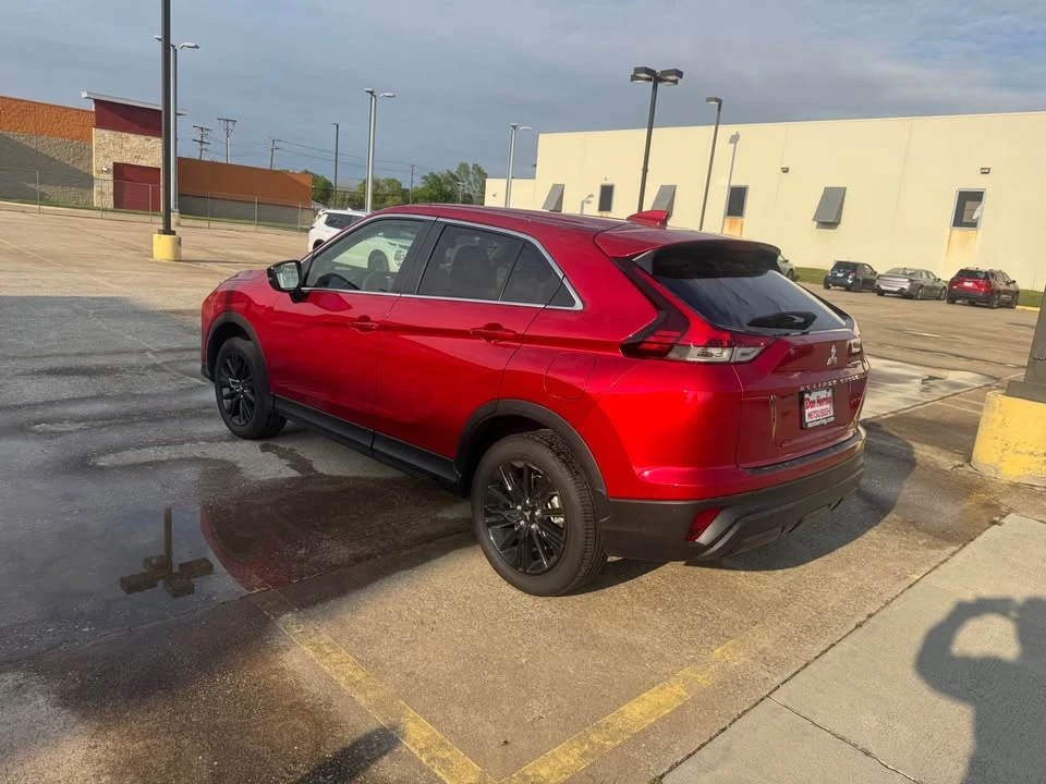 2026 Mitsubishi Eclipse Cross - Image 3 of 10