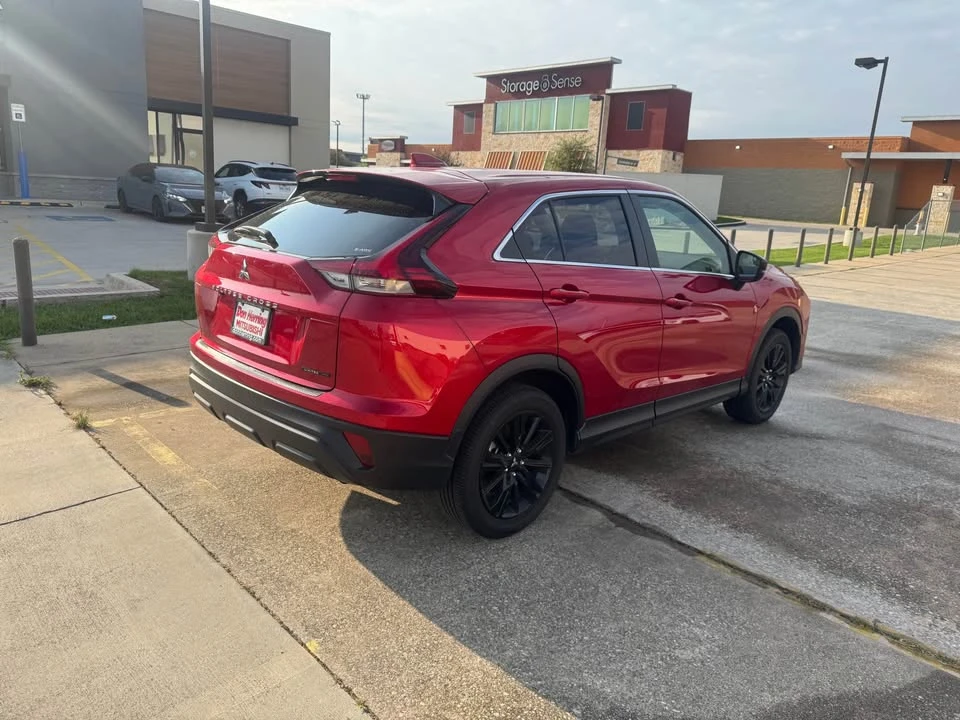 2026 Mitsubishi Eclipse Cross - Image 4 of 10