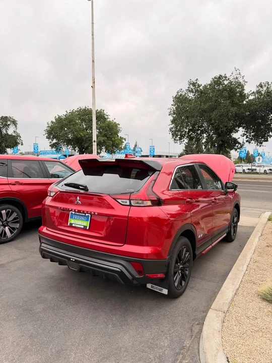 2026 Mitsubishi Eclipse Cross - Image 3 of 9