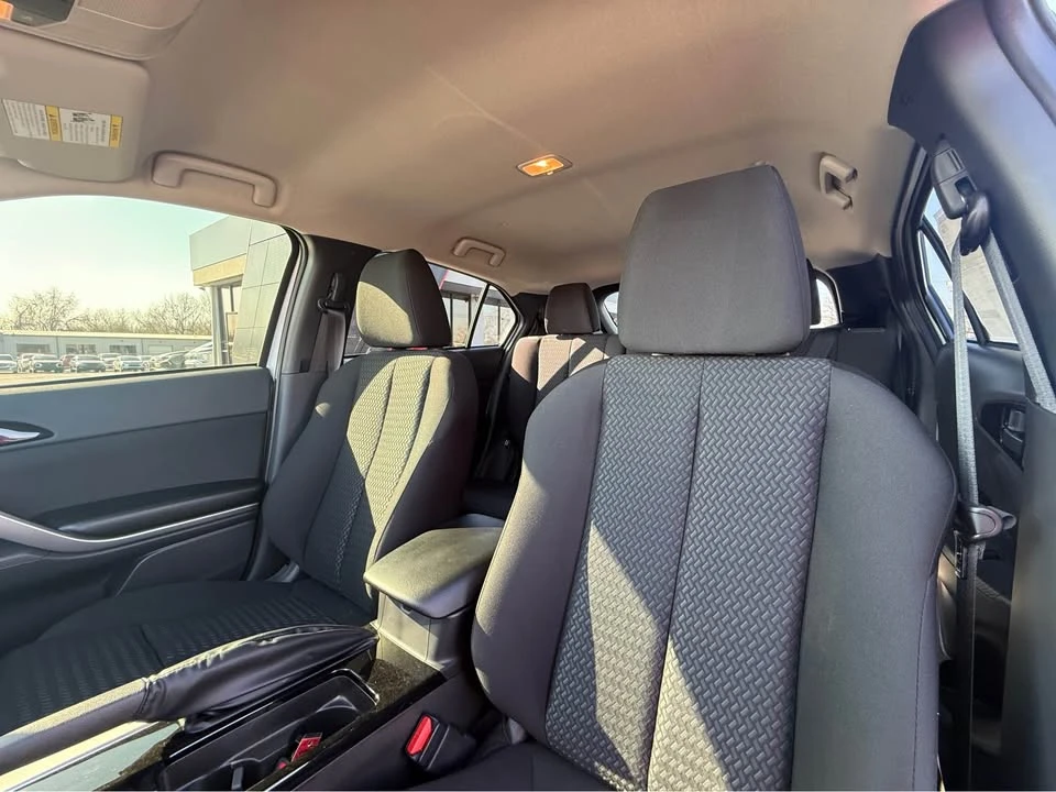 2026 Mitsubishi Eclipse Cross - Image 10 of 16