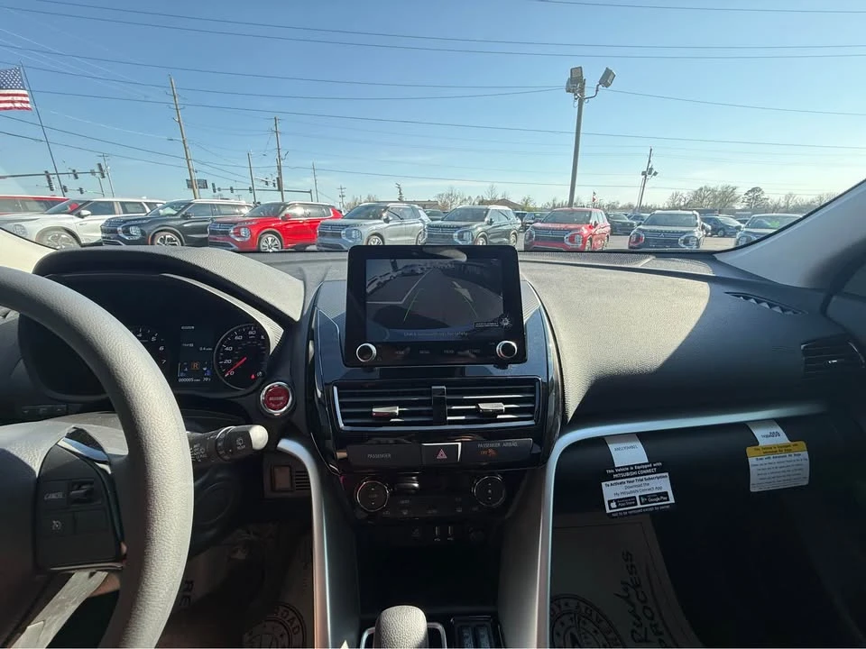 2026 Mitsubishi Eclipse Cross - Image 13 of 16
