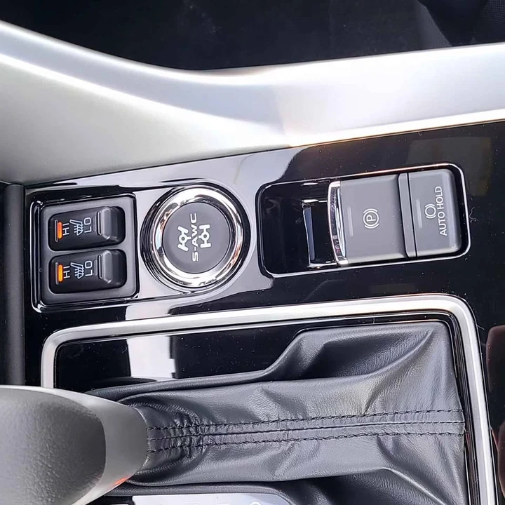 2026 Mitsubishi Eclipse Cross - Image 3 of 14