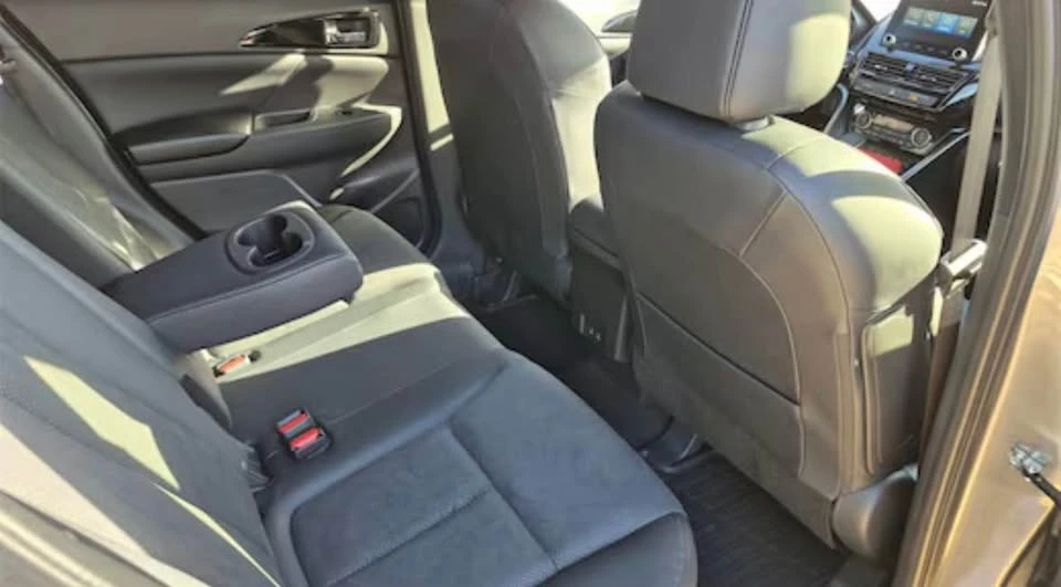 2026 Mitsubishi Eclipse Cross - Image 13 of 14