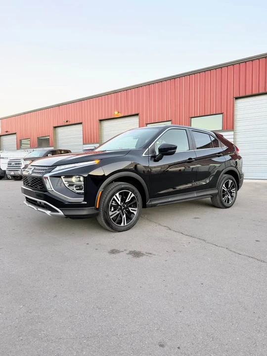 2026 Mitsubishi Eclipse Cross - Image 10 of 20