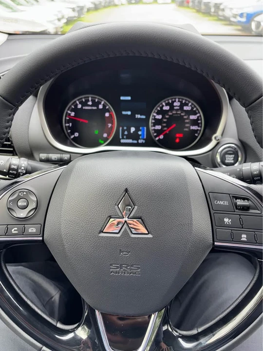 2026 Mitsubishi Eclipse Cross - Image 6 of 13