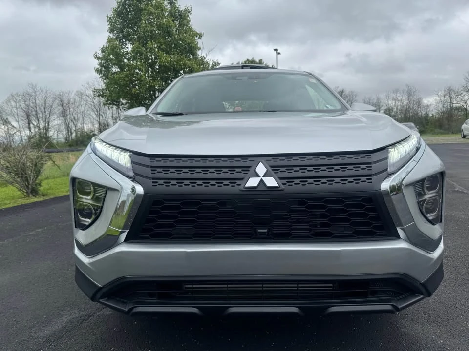 2026 Mitsubishi Eclipse Cross - Image 3 of 8