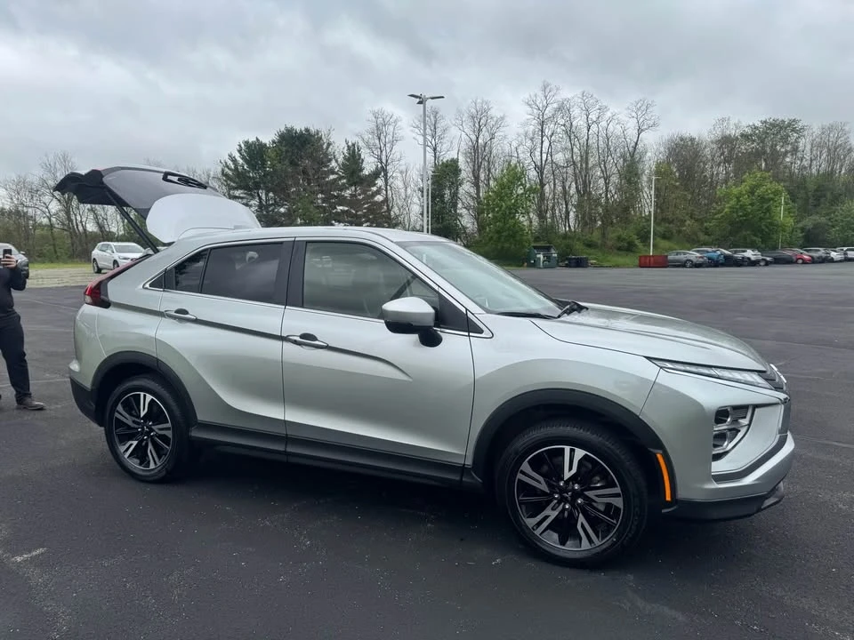 2026 Mitsubishi Eclipse Cross - Image 4 of 8