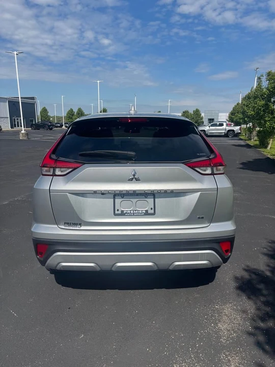 2026 Mitsubishi Eclipse Cross - Image 5 of 9