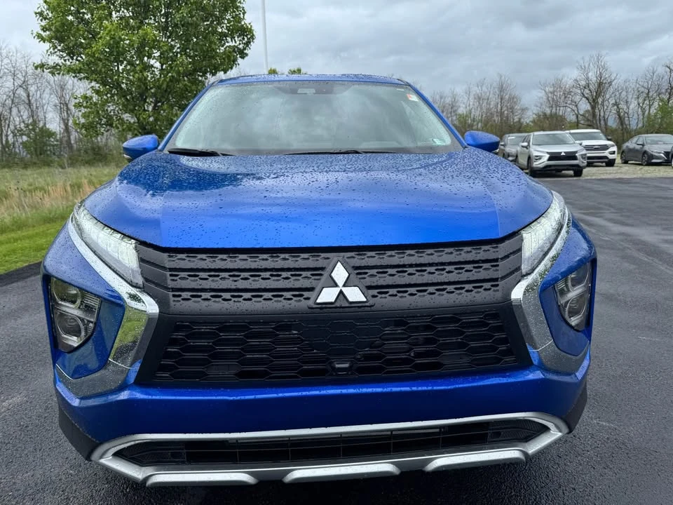 2026 Mitsubishi Eclipse Cross - Image 3 of 6