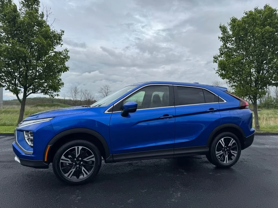2026 Mitsubishi Eclipse Cross - Image 2 of 6