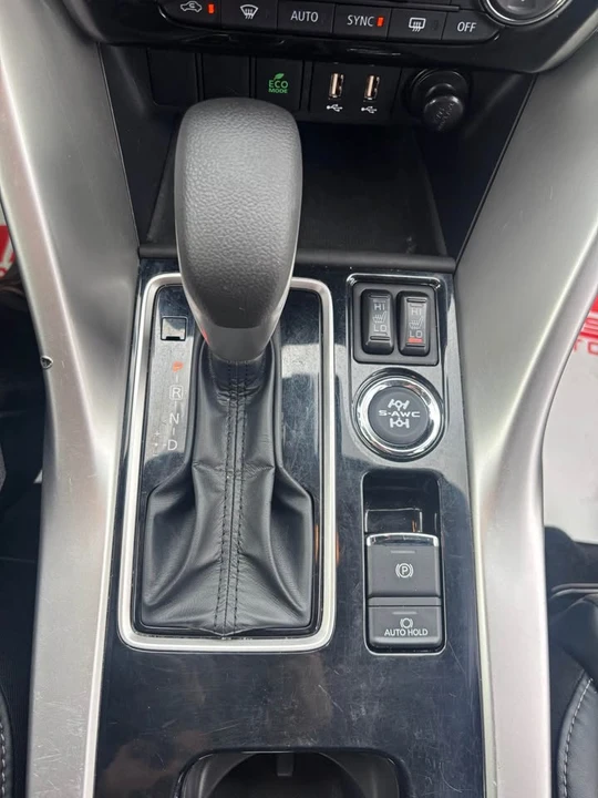 2026 Mitsubishi Eclipse Cross - Image 9 of 10