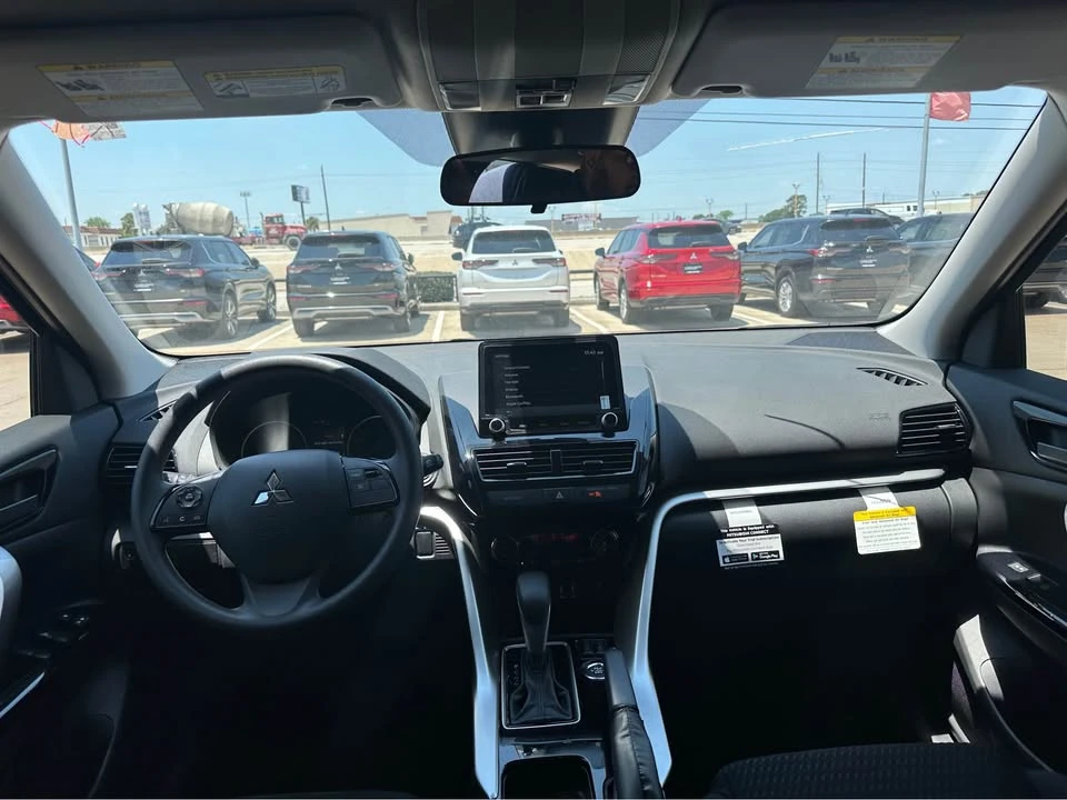 2026 Mitsubishi Eclipse Cross - Image 8 of 9