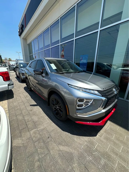 2026 Mitsubishi Eclipse Cross - Image 2 of 8