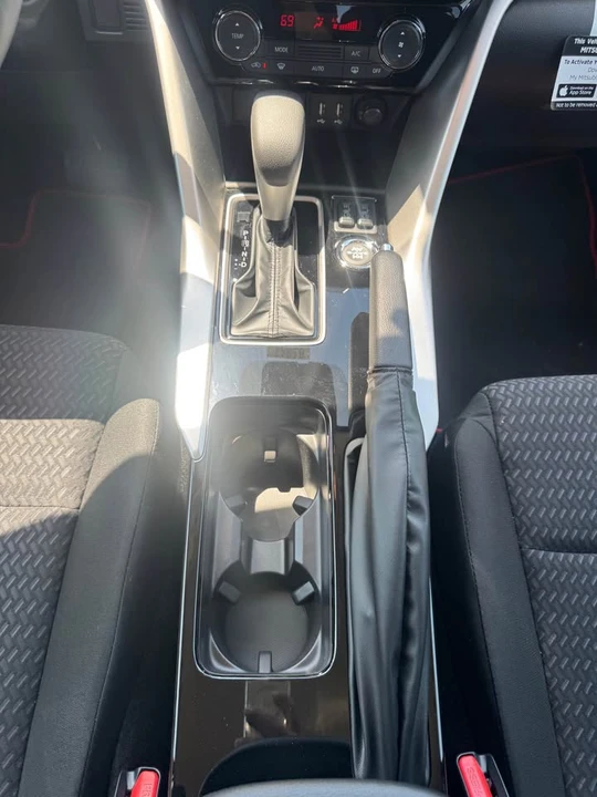 2026 Mitsubishi Eclipse Cross - Image 8 of 10