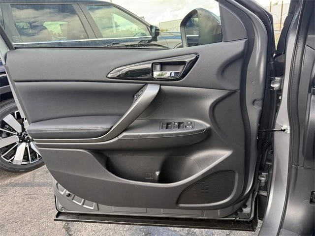 2026 Mitsubishi Eclipse Cross - Image 9 of 20