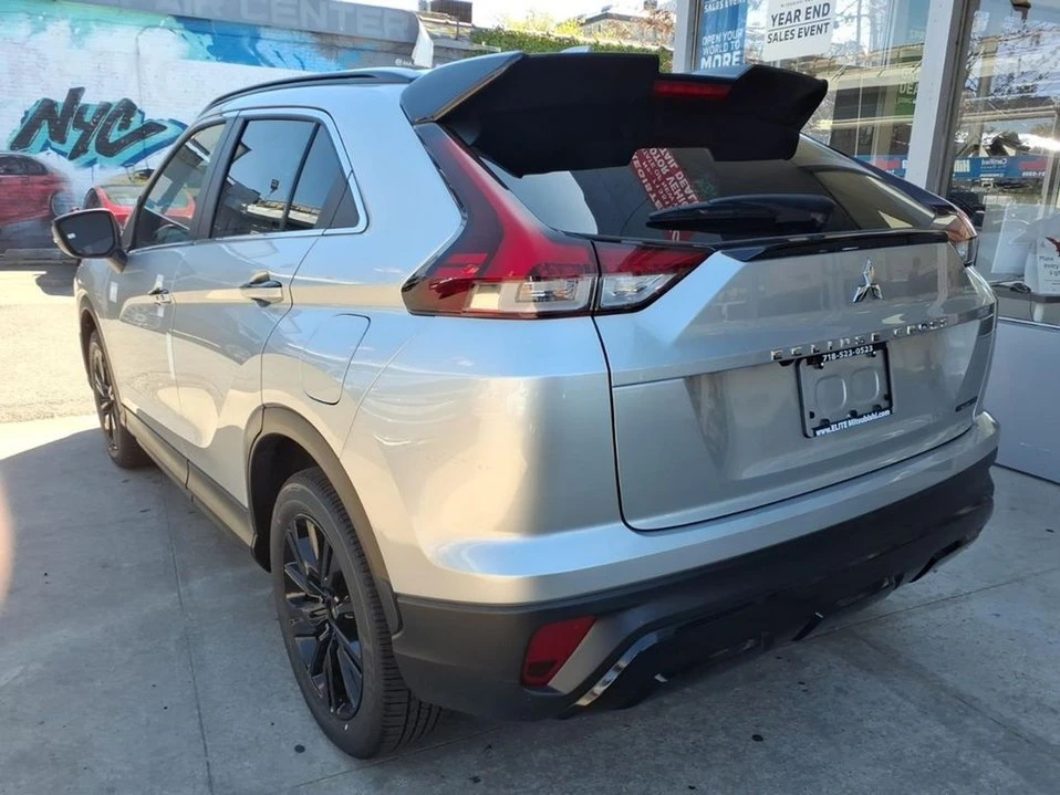2026 Mitsubishi Eclipse Cross - Image 5 of 10