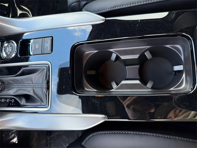 2026 Mitsubishi Eclipse Cross - Image 15 of 16