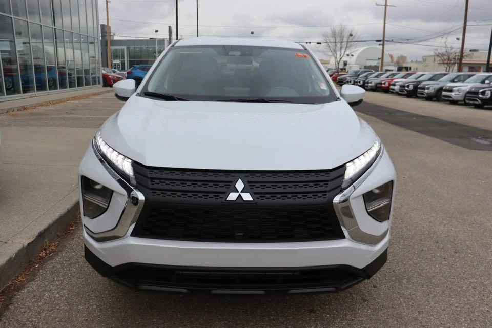 2026 Mitsubishi Eclipse Cross - Image 5 of 16