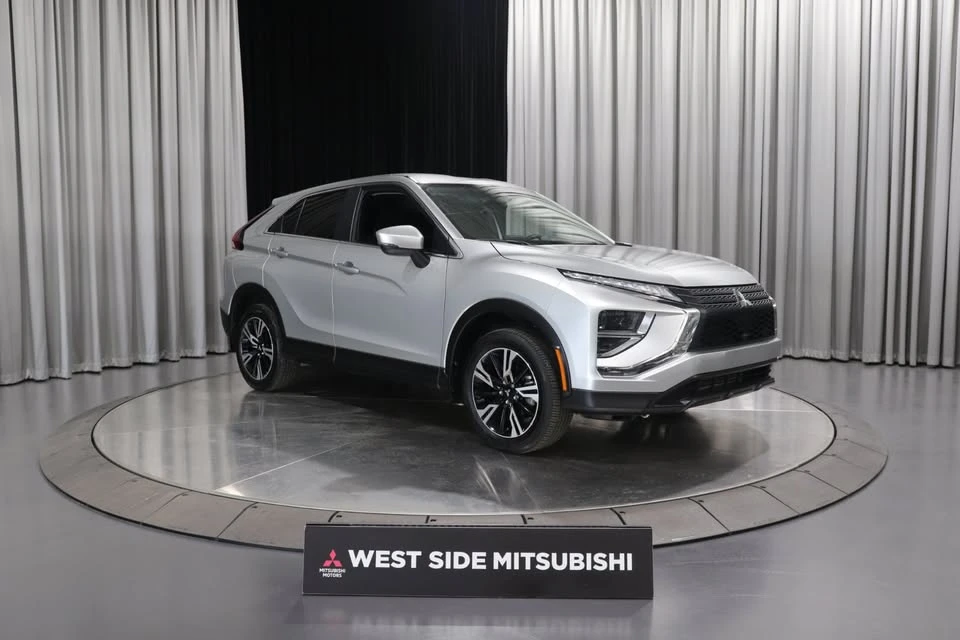 2026 Mitsubishi Eclipse Cross - Image 9 of 10