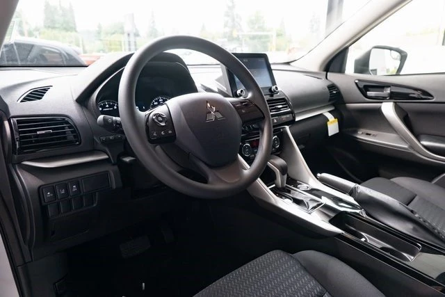 2026 Mitsubishi Eclipse Cross - Image 19 of 20