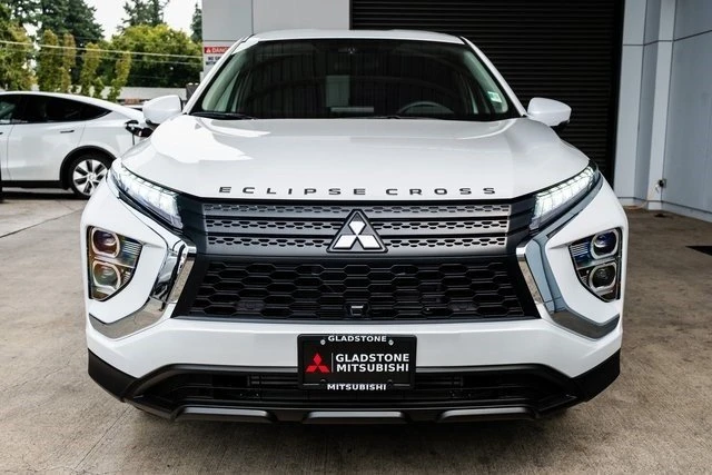 2026 Mitsubishi Eclipse Cross - Image 2 of 20