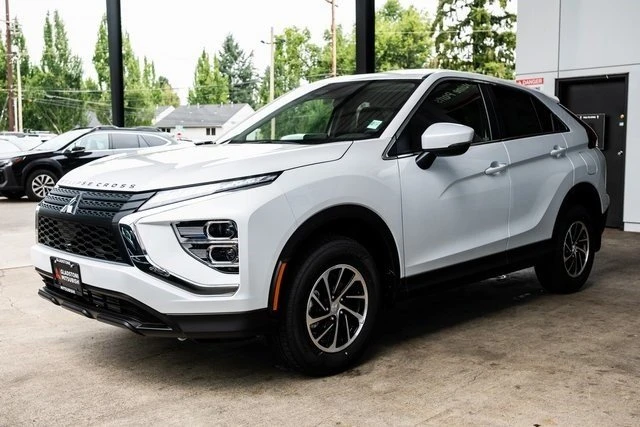 2026 Mitsubishi Eclipse Cross - Image 3 of 20