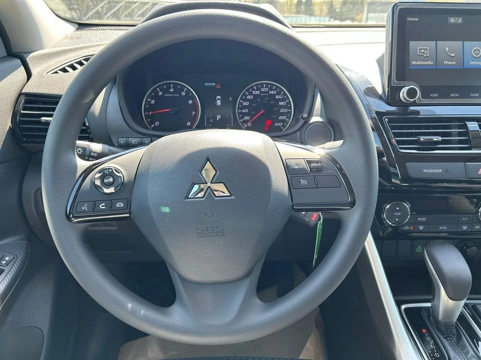 2026 Mitsubishi Eclipse Cross - Image 14 of 19