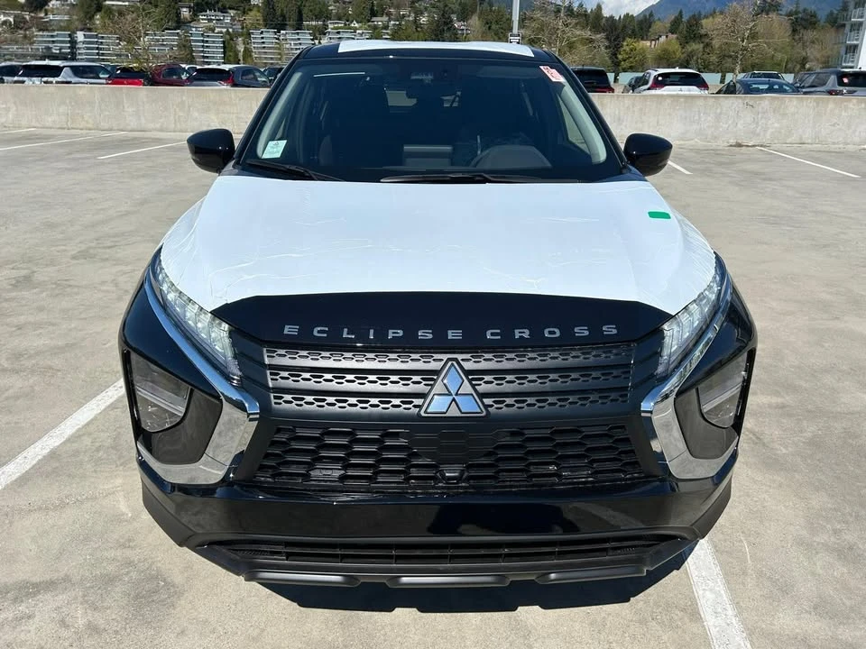 2026 Mitsubishi Eclipse Cross - Image 8 of 19