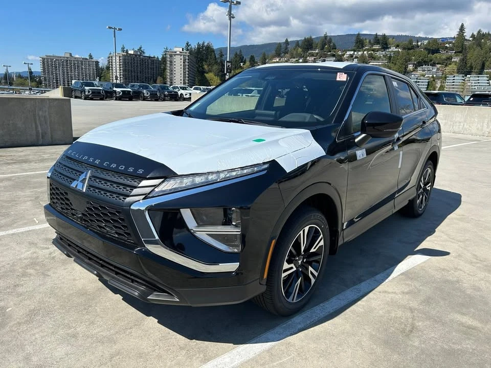 2026 Mitsubishi Eclipse Cross - Image 3 of 19