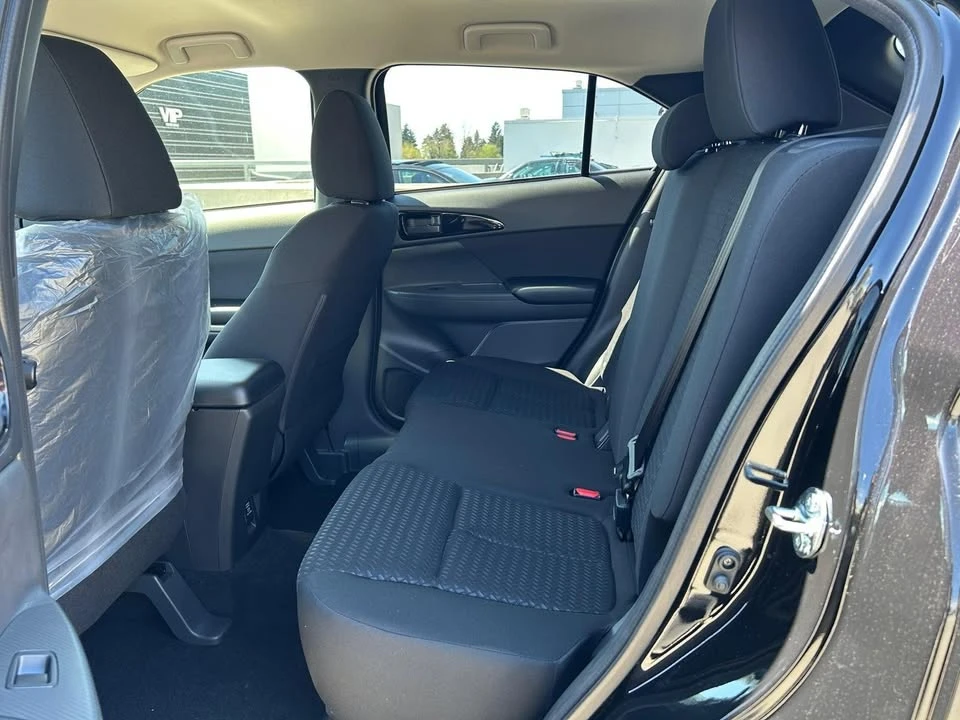 2026 Mitsubishi Eclipse Cross - Image 10 of 19