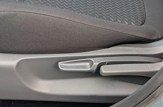 2026 Mitsubishi Eclipse Cross - Image 12 of 19