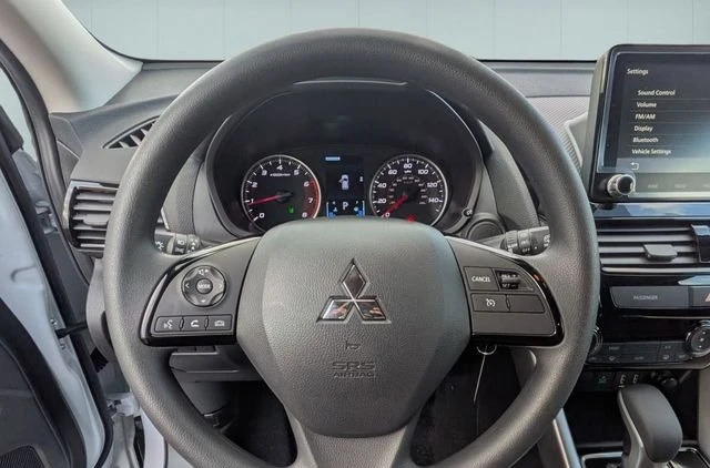 2026 Mitsubishi Eclipse Cross - Image 15 of 19