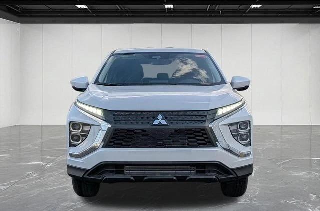 2026 Mitsubishi Eclipse Cross - Image 8 of 19