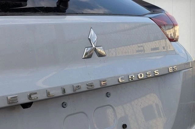 2026 Mitsubishi Eclipse Cross - Image 10 of 19
