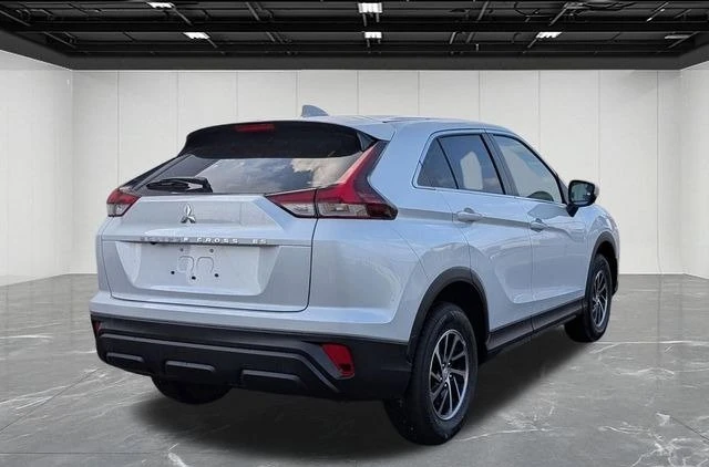 2026 Mitsubishi Eclipse Cross - Image 5 of 19