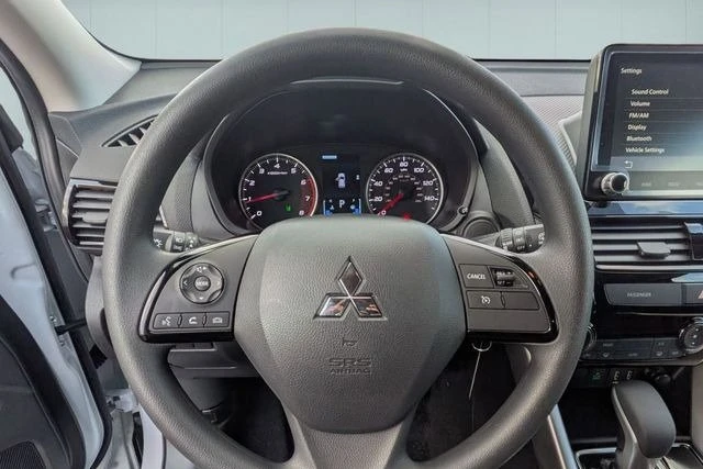 2026 Mitsubishi Eclipse Cross - Image 17 of 20