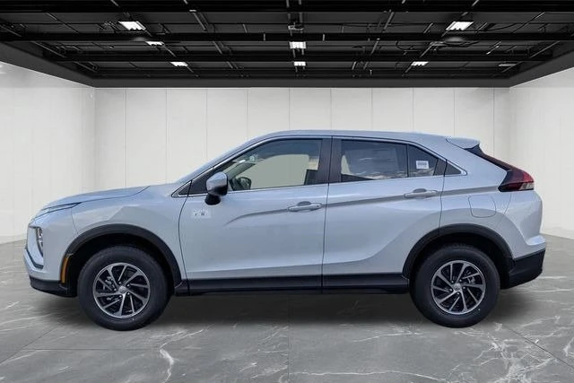 2026 Mitsubishi Eclipse Cross - Image 2 of 20