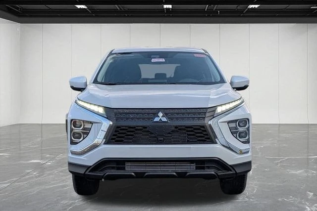 2026 Mitsubishi Eclipse Cross - Image 8 of 20