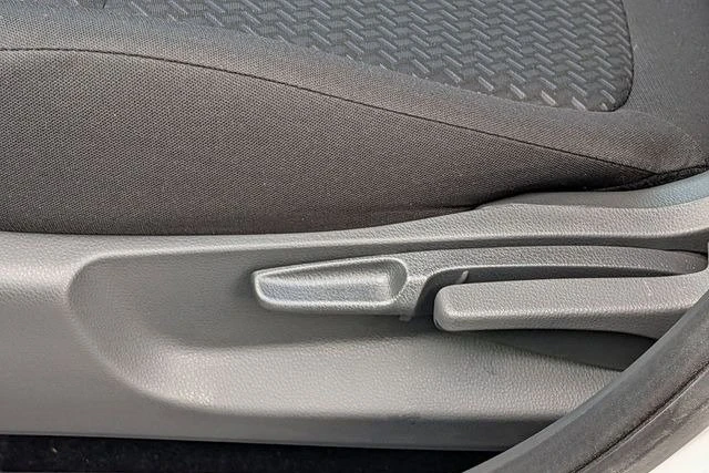 2026 Mitsubishi Eclipse Cross - Image 13 of 20