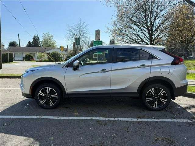 2026 Mitsubishi Eclipse Cross - Image 8 of 13