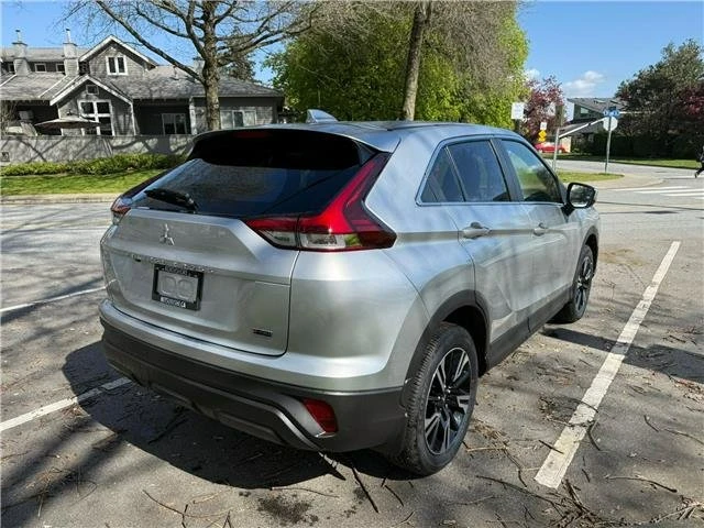2026 Mitsubishi Eclipse Cross - Image 5 of 13