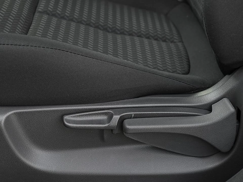 2026 Mitsubishi Eclipse Cross - Image 18 of 20